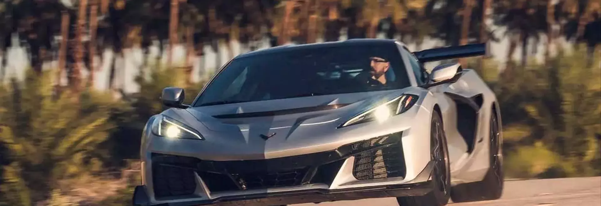 Unleashing the Beast: The 2027 Chevrolet Corvette ZR1 and ZR1X Redefine Supercar Performance