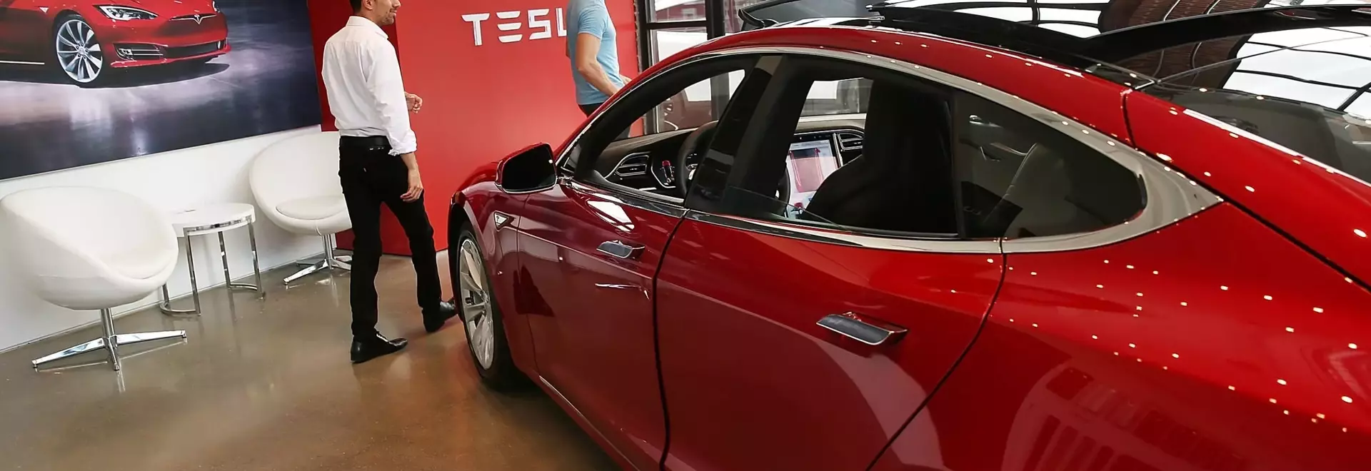 Tesla's Japanese Growth: Service Network Expansion Becomes Crucial Amidst Surging Sales