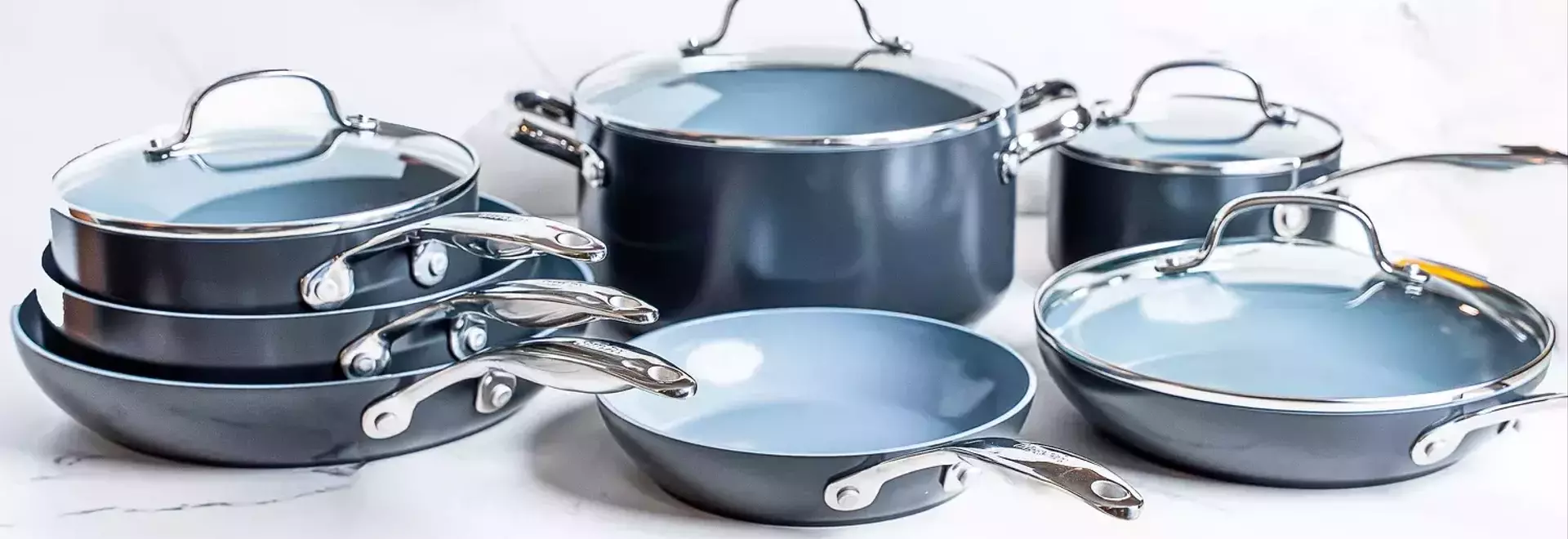 The Best Non-Toxic Cookware Sets of 2024