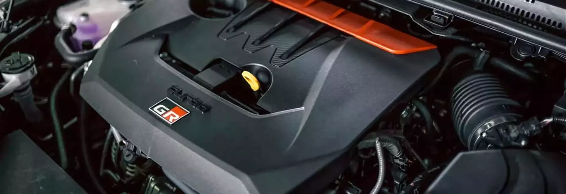Toyota Advocates for Continued Gasoline Car Production Amidst Global EV Transition