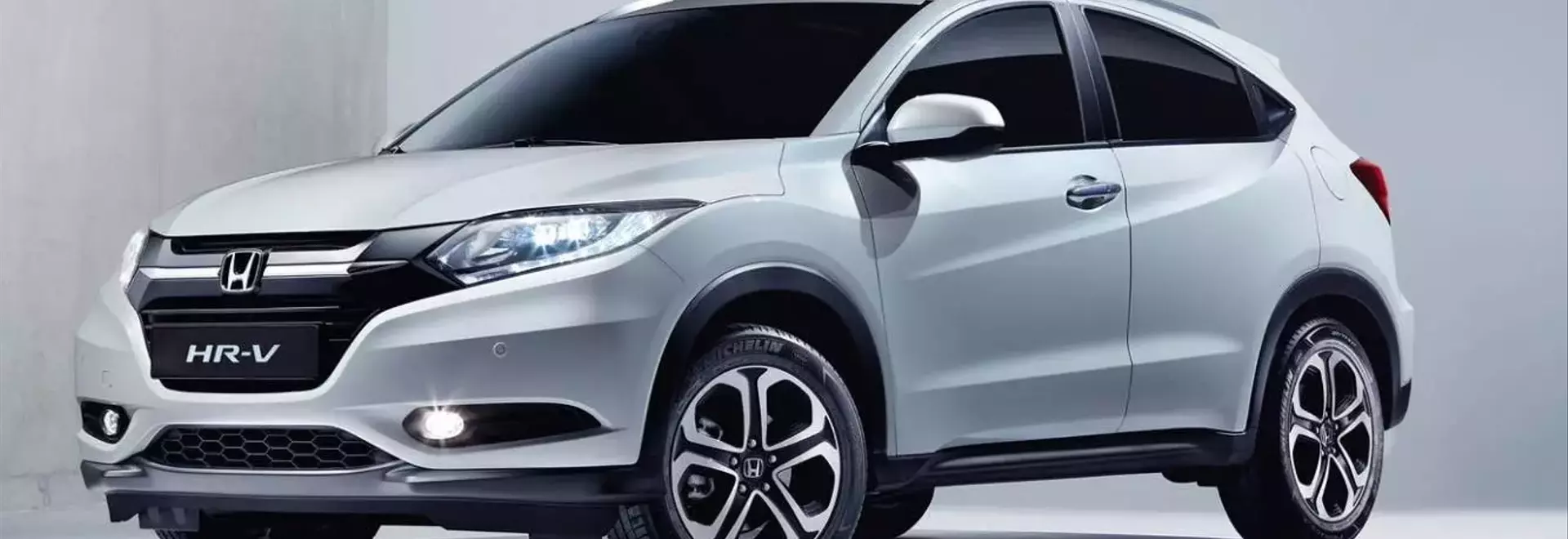 Honda Faces Renewed Class-Action Lawsuit Over Peeling White Paint Defect