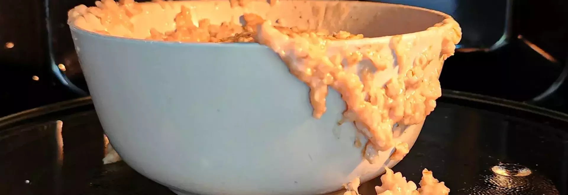Mastering Oatmeal: How to Prevent Messy Boil-Overs