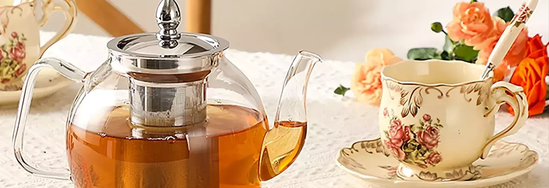 Enhancing Your Tea Experience: Essential Brewing Tools for Health and Flavor