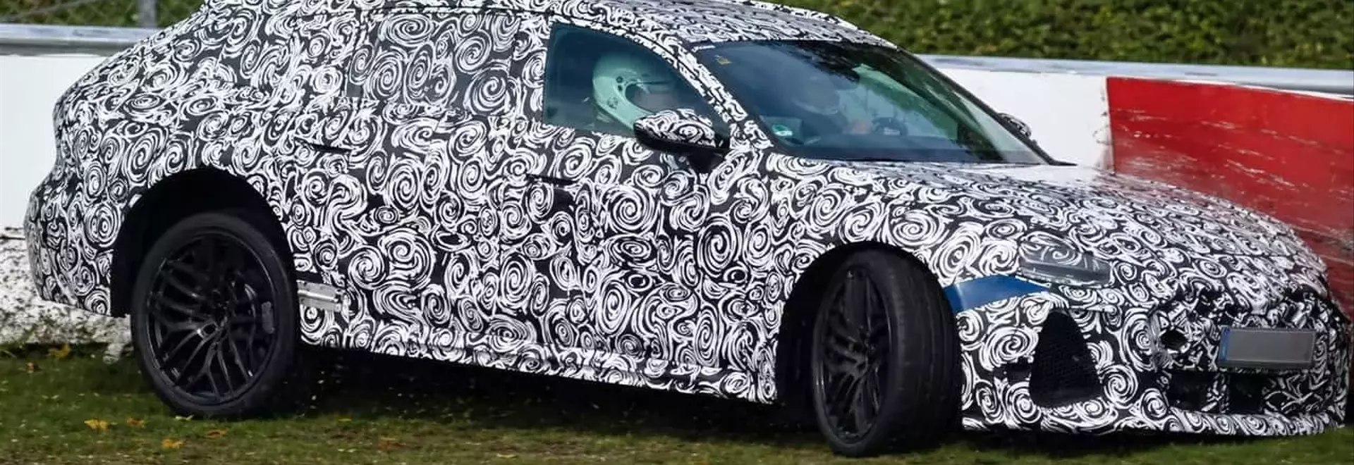 Audi RS6 Prototype Collides During Nürburgring Testing