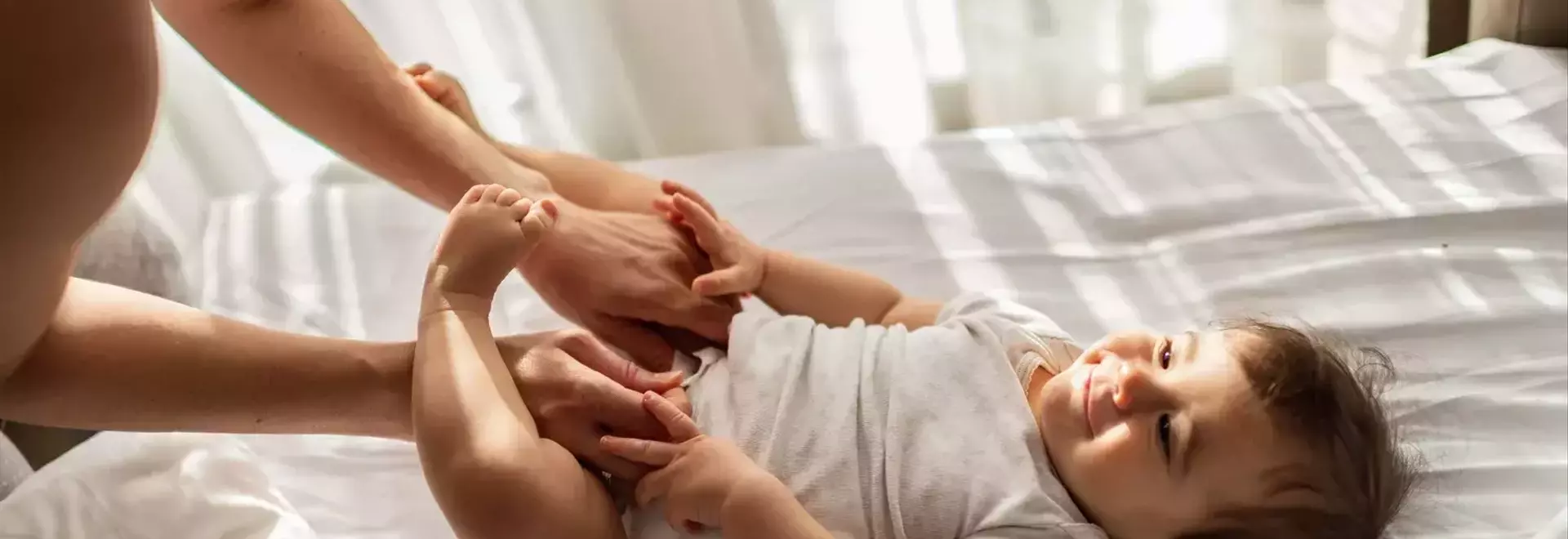 A Parent's Comprehensive Guide to Diaper Sizing: Ensuring Comfort and Preventing Leaks