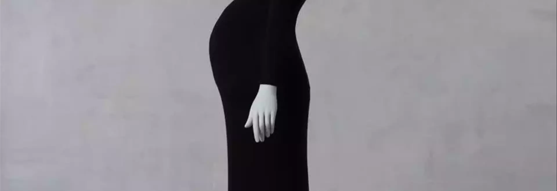 Zoë Kravitz's Striking Appearance at the 2026 Met Gala
