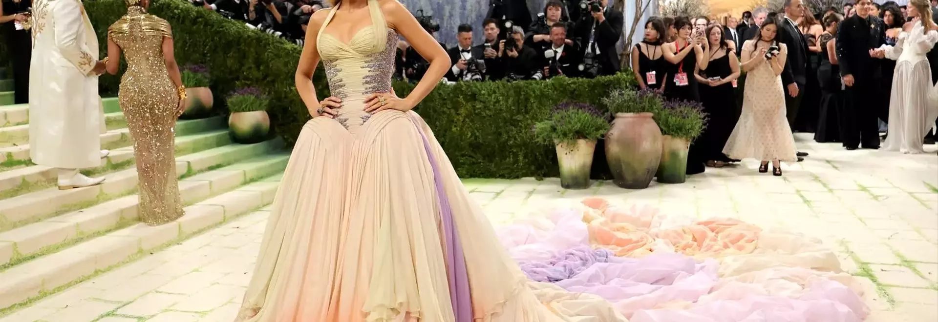 Blake Lively's Stunning Comeback to the Met Gala in Vintage Atelier Versace