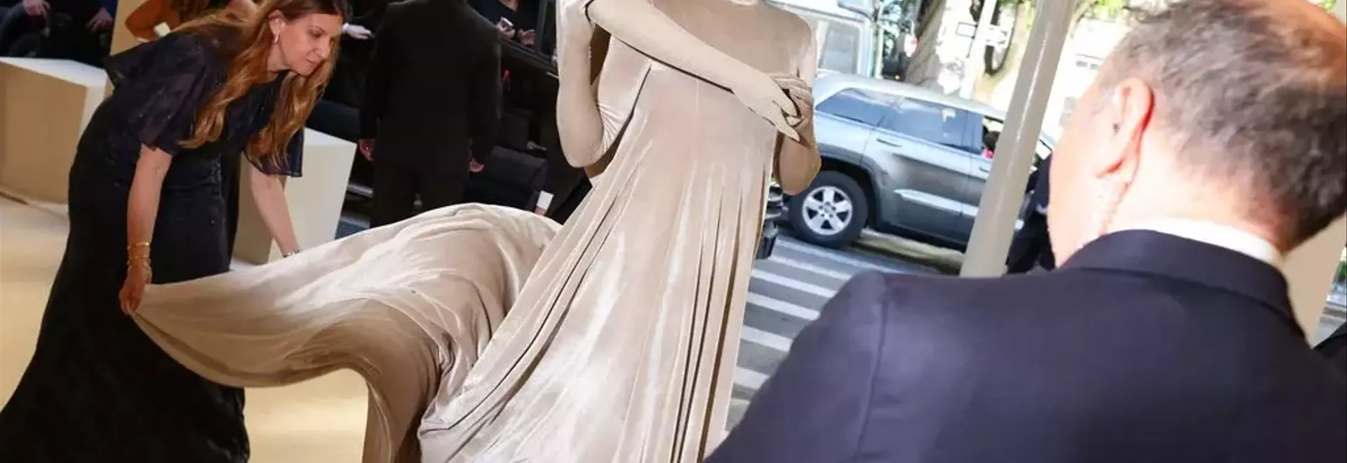 The Unsung Heroes of the 2026 Met Gala: The Train Handlers