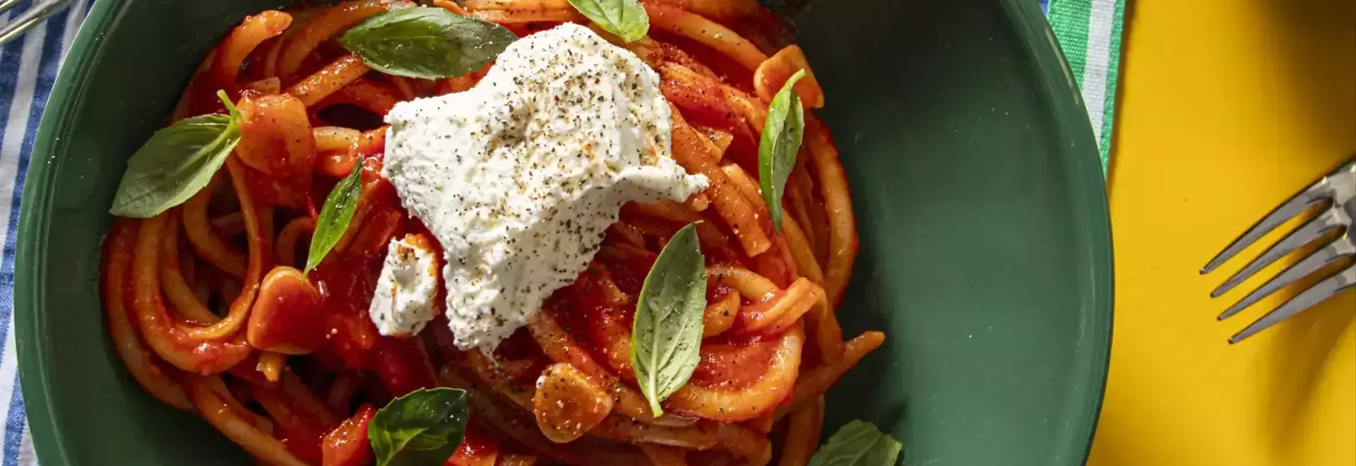 Garlicky Gochujang Tomato Bucatini