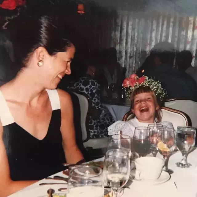 A Fashion Professional's Unexpected Joy: Grocery Shopping with Mom