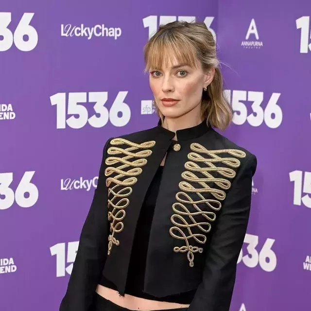 Margot Robbie's Striking Military-Inspired Look at West End Premiere