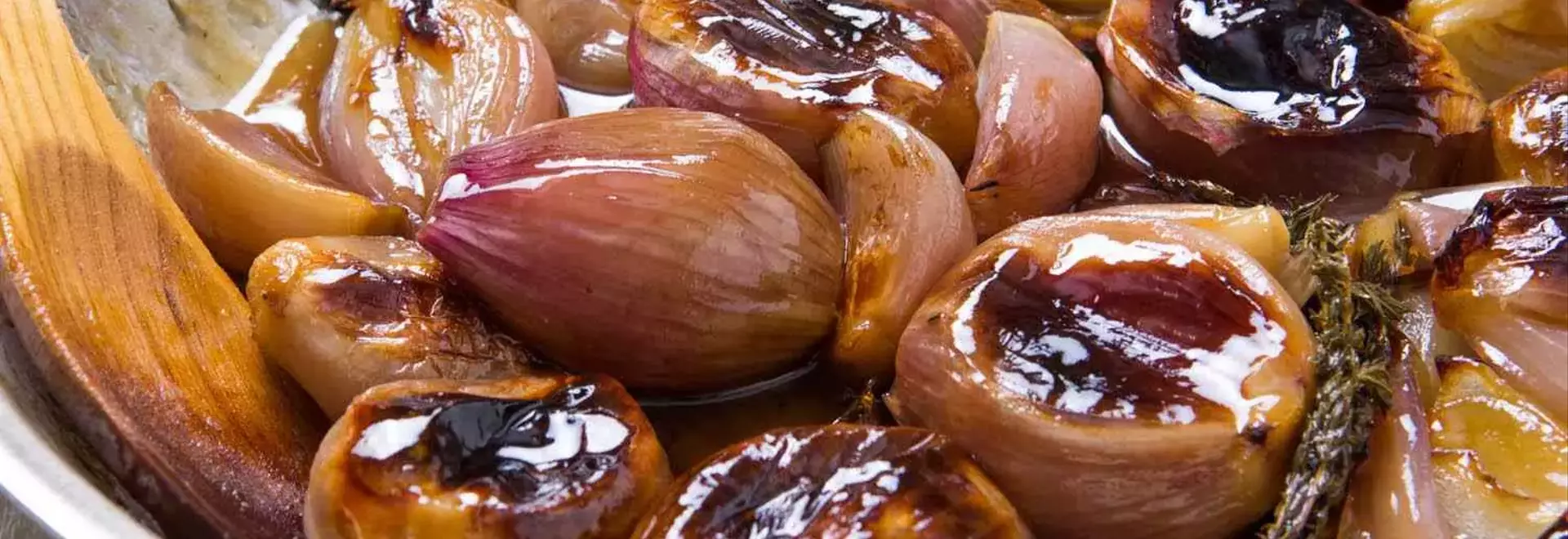 Mastering Sweet and Tangy Glazed Roasted Shallots