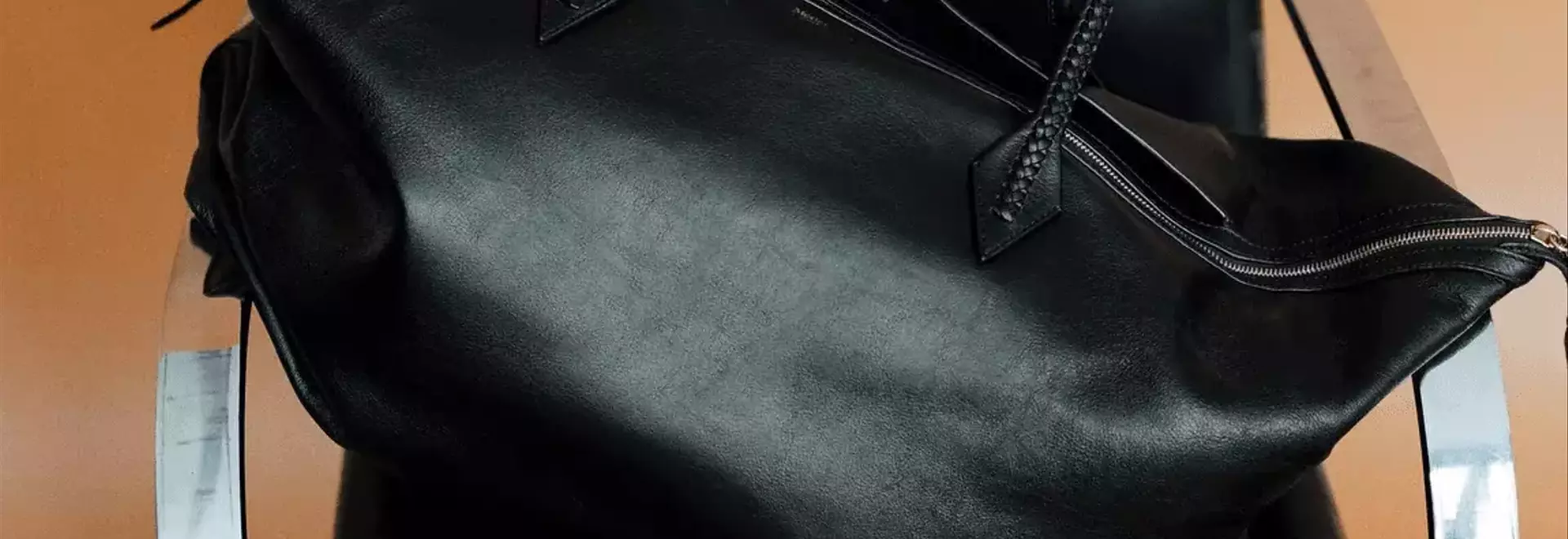 Elevate Your Weekend: The Ultimate Guide to Weekender Bags