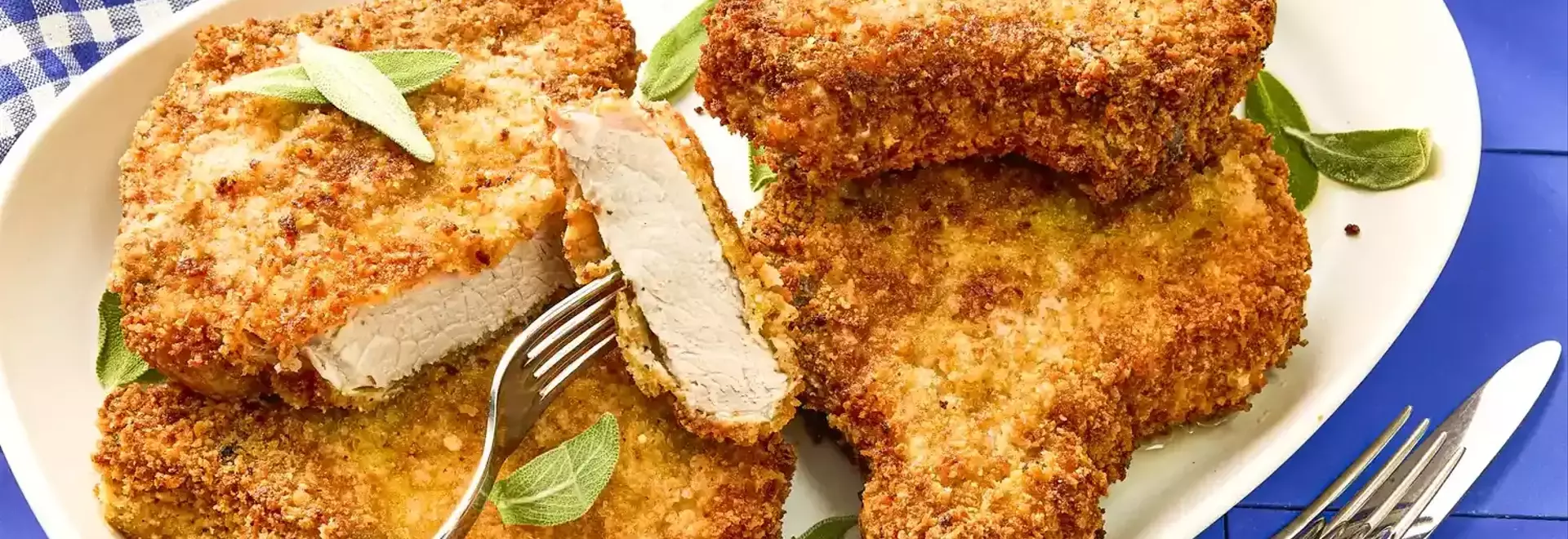 Crispy Pan-Fried Pork Chops: A Family-Pleasing Recipe