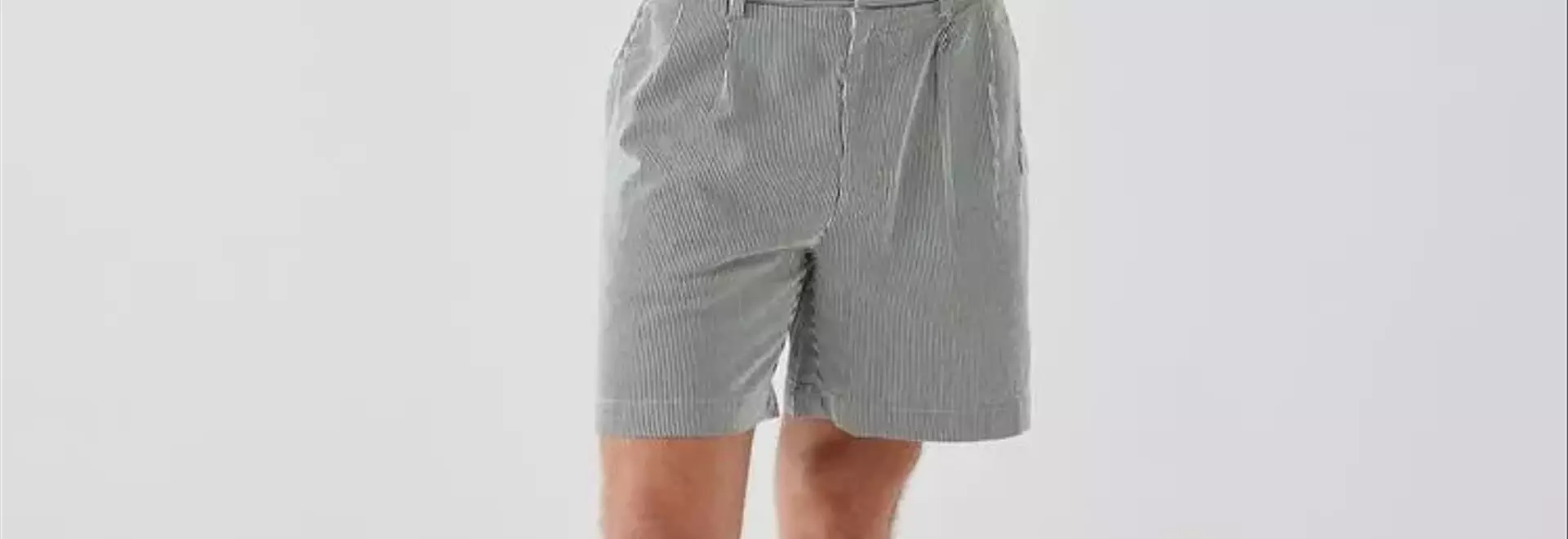 The Ultimate Guide to Men's Linen Shorts for Summer Style and Comfort