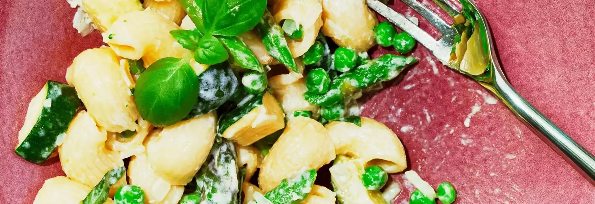 Spring Pasta with Vibrant Vegetables