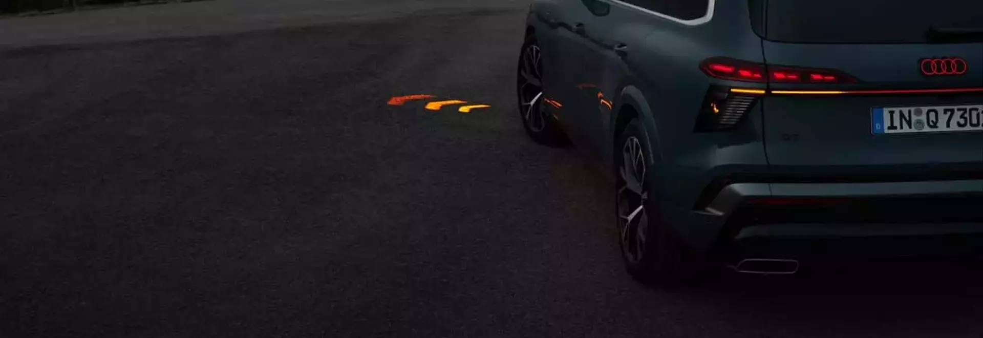 Audi Q7 to Feature Advanced Projecting Turn Signals and Enhanced Lighting