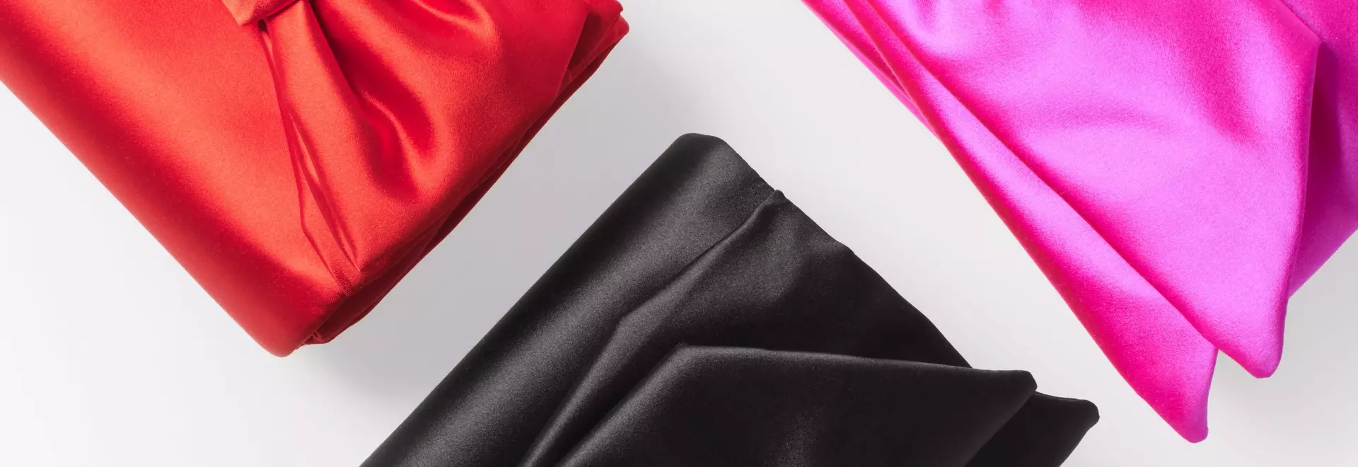 Carolina Herrera Unveils Diverse Handbag Collection for Spring/Summer 2026