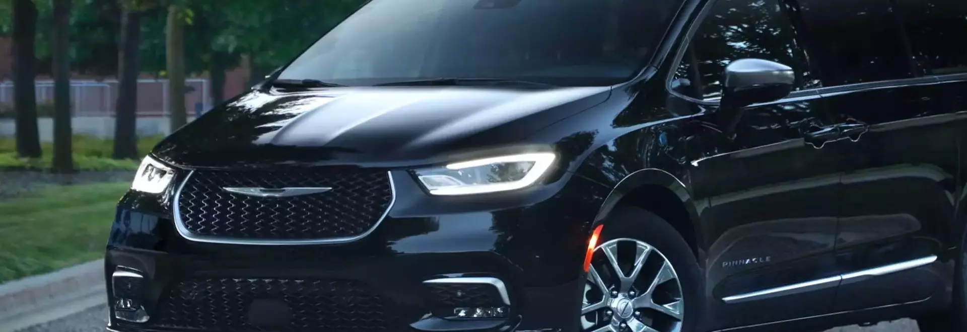 Chrysler Pacifica Hybrid Owners Advised to Park Outdoors Following Battery Fire Incidents