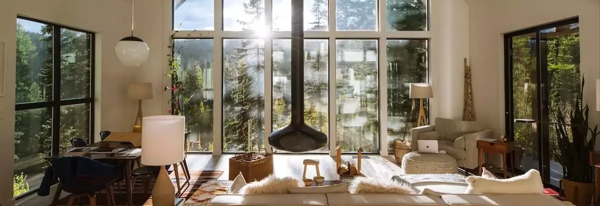 Top Airbnb Stays Near America's National Parks