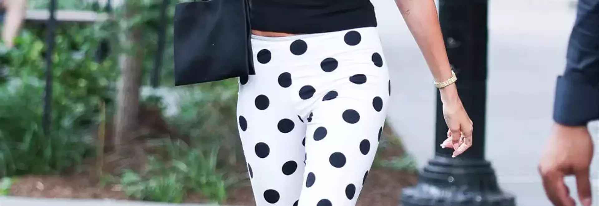 The Ultimate Guide to Pairing Shoes with Capri Pants