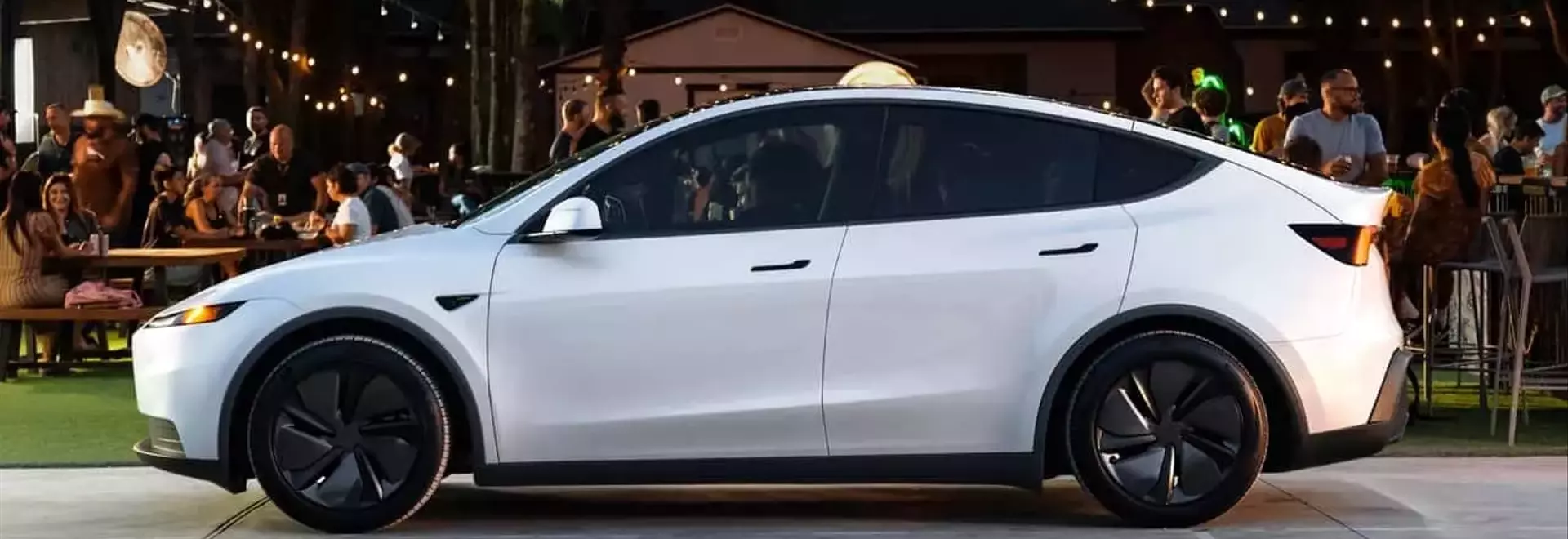 Electric Vehicle Registrations Show Promising Rebound in April