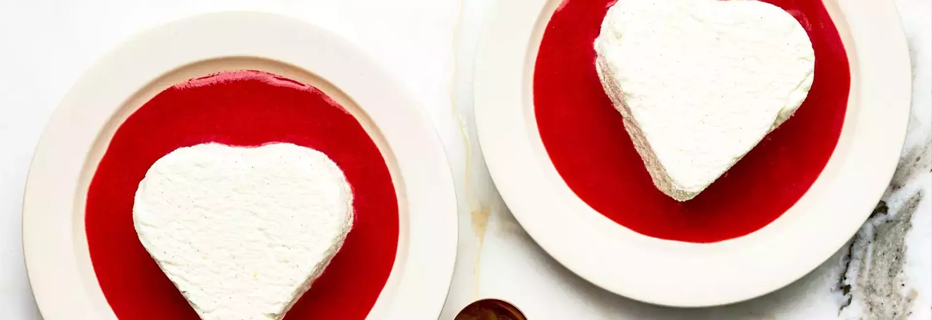 A French-Inspired Valentine's Day Dessert: Coeur à la Crème with Strawberry Coulis