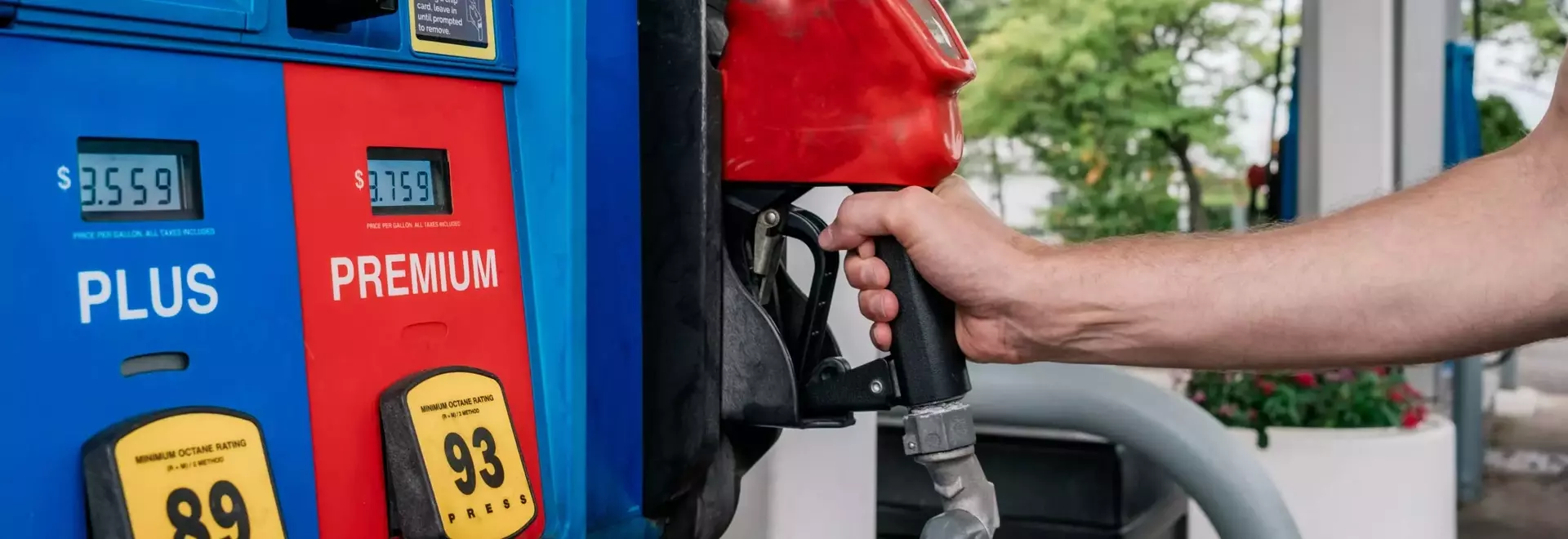 Texas Gas Price Alert: Find the Most Affordable Fuel Stations Now (Some Under $3.40)