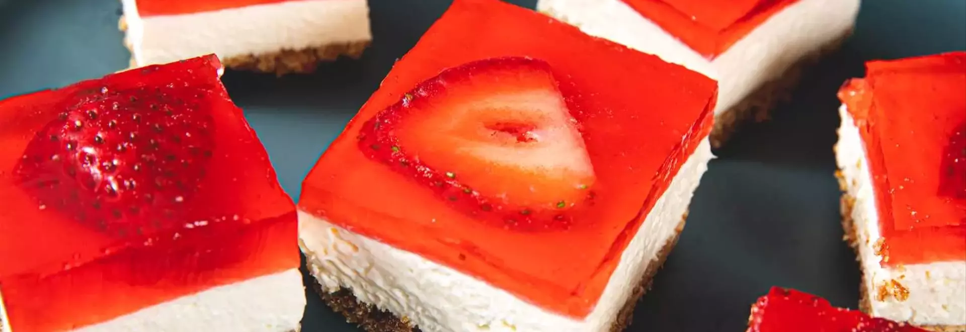 Homemade Strawberry Pretzel Delight: A Fresh Take on a Classic