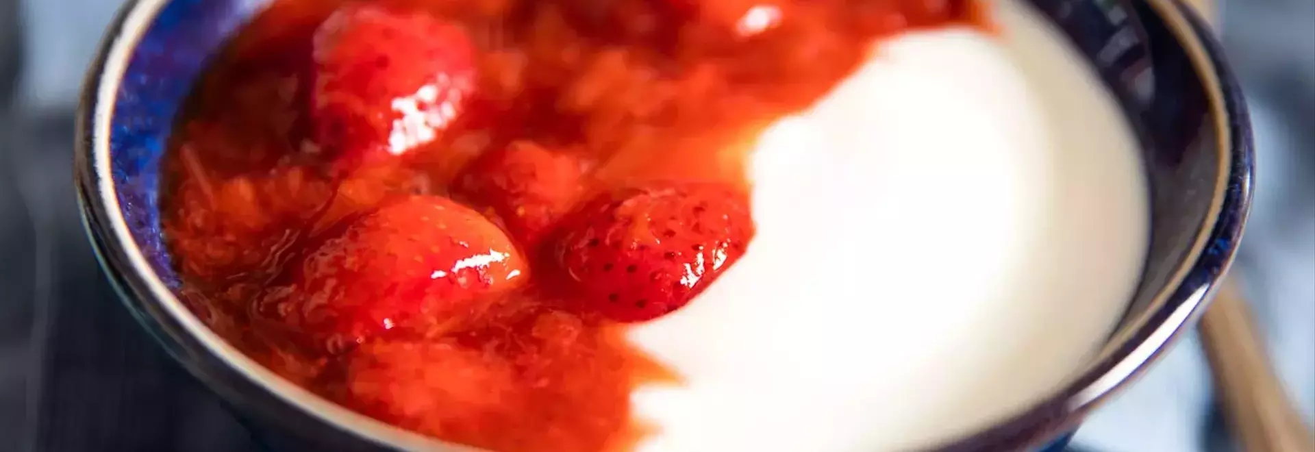 Crafting the Perfect Strawberry-Rhubarb Compote