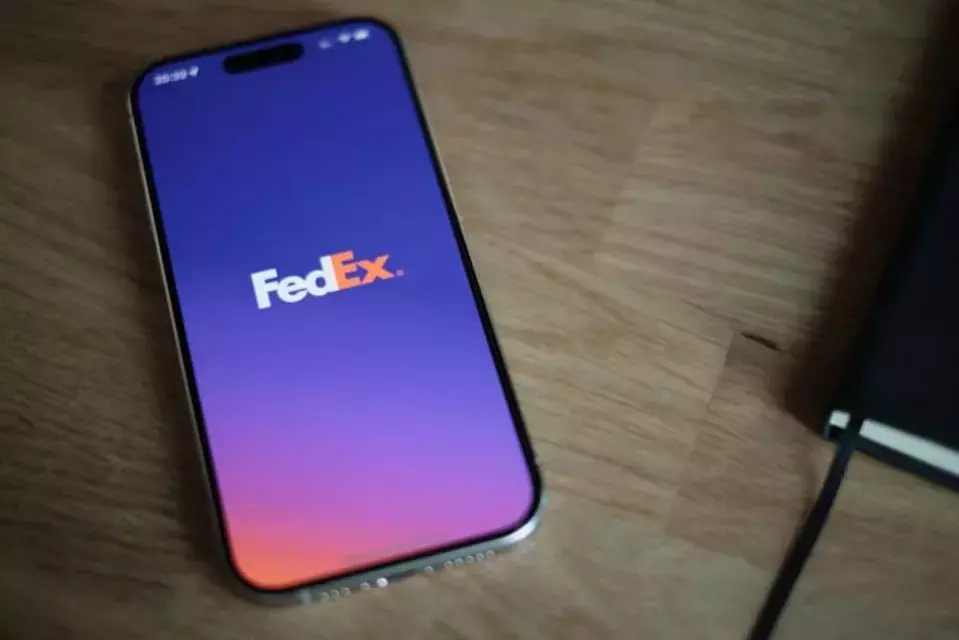 FedEx's Strategic Moves: Dividend Increase and Freight Spin-Off