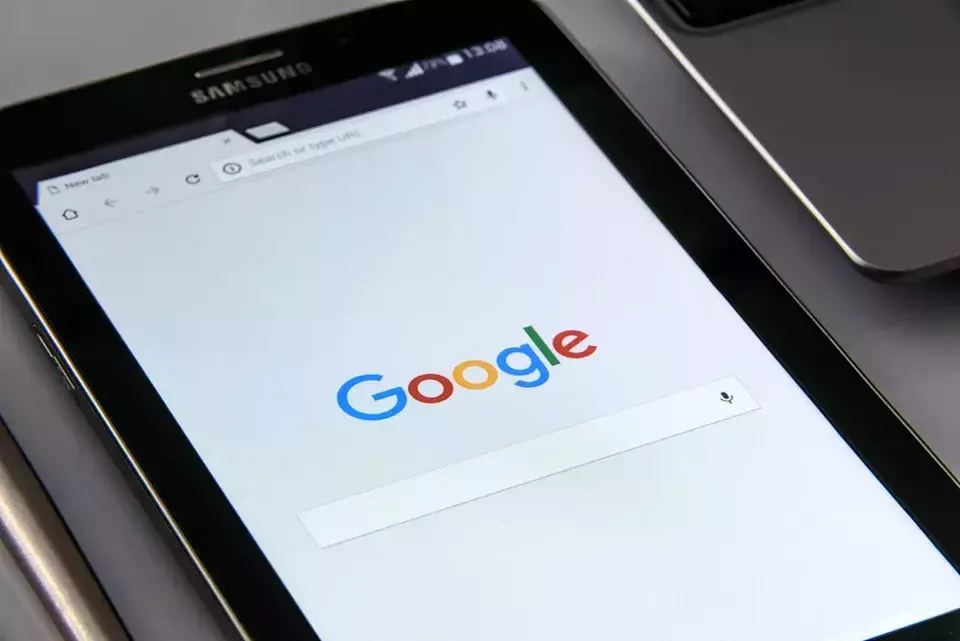 Alphabet's Strategic AI Alliance with Google Cloud and HSBC