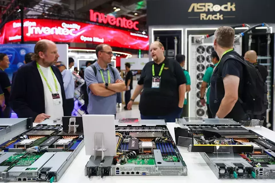 Market Dynamics: Micron Earnings, PCE Data, and Fuel Prices in Focus This Week