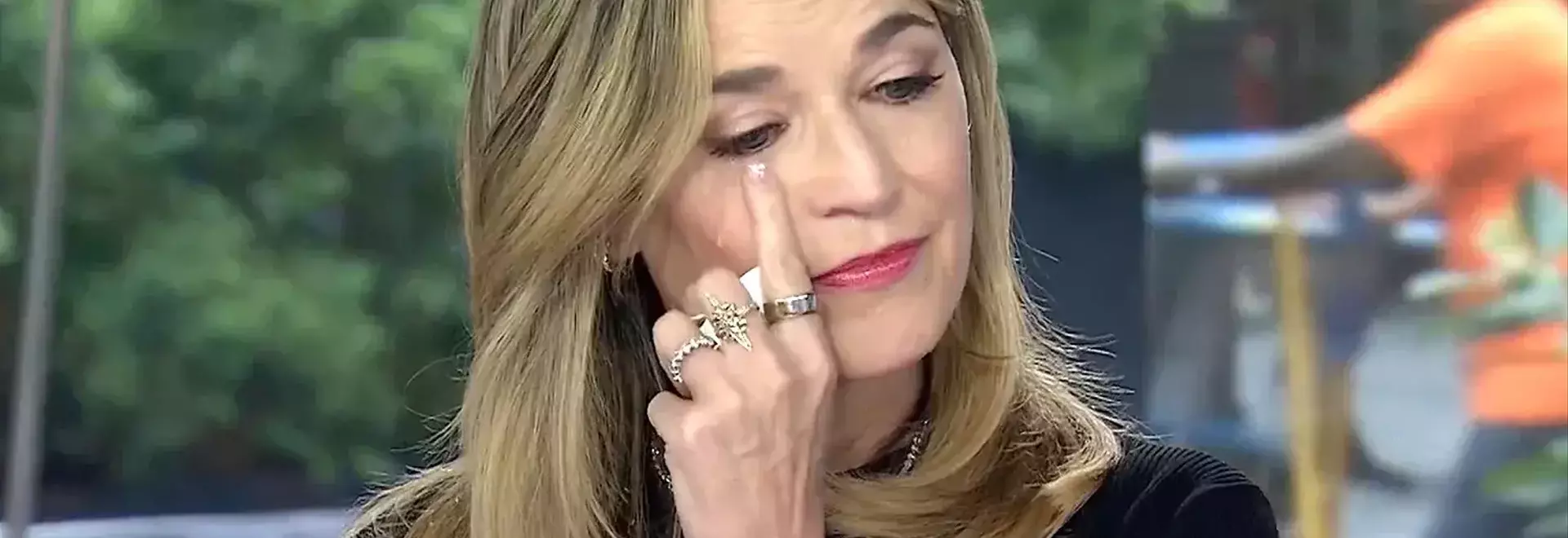 Savannah Guthrie's Emotional Plea Amid Mother's Disappearance Investigation