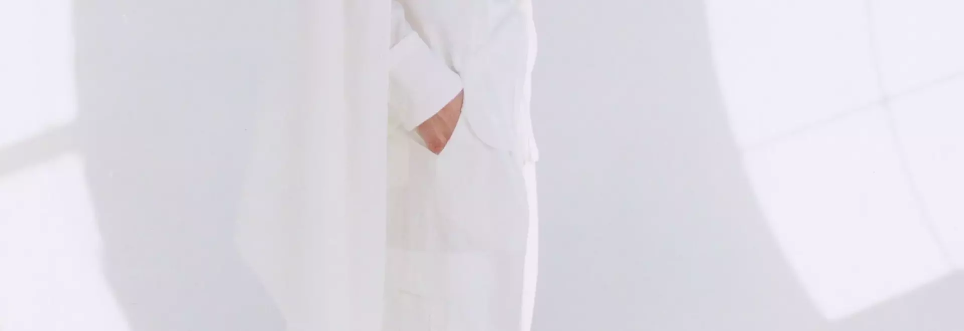 Maria McManus's Resort 2027 Collection: A Symphony of Sustainable Elegance and Artistic Inspiration