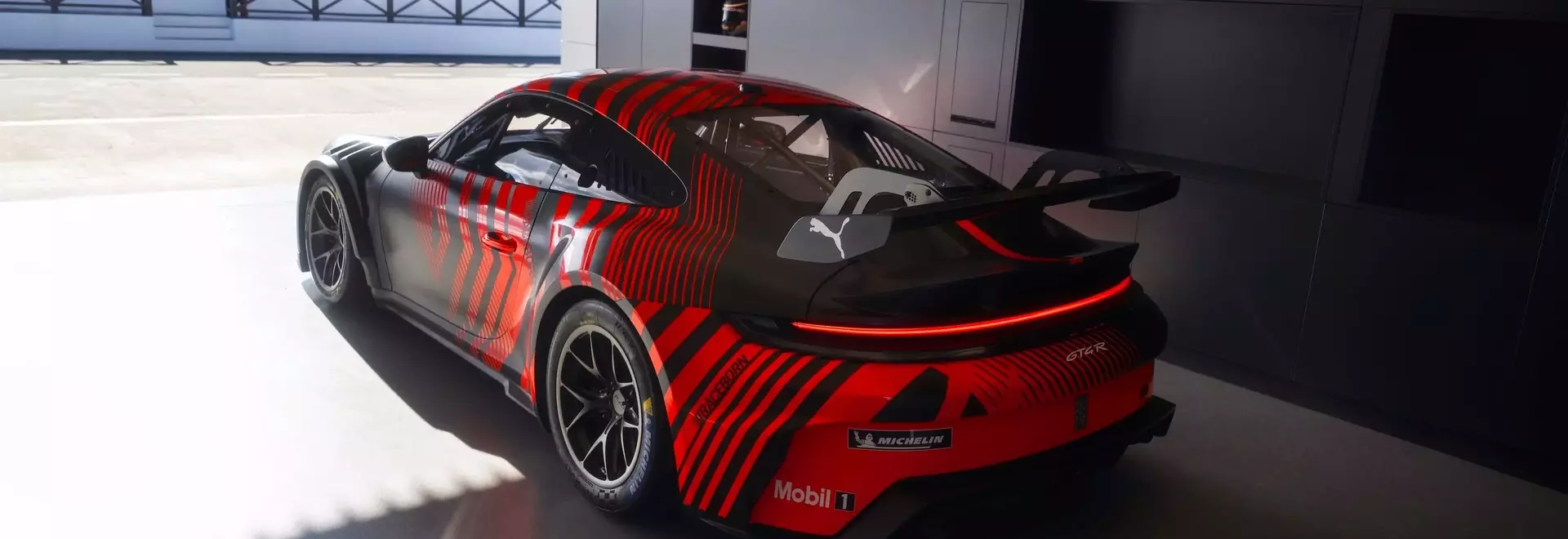 Porsche Unveils New 911 GT4 R Race Car for 2027 Season
