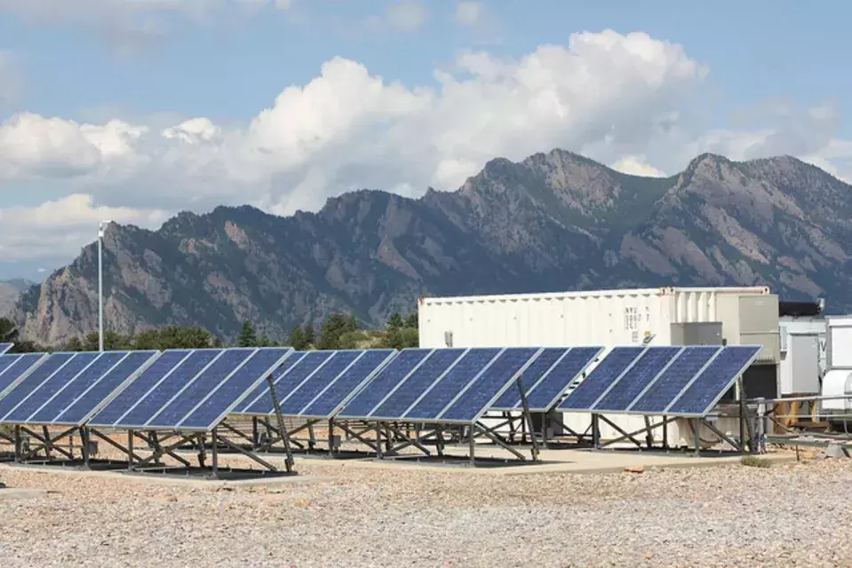AI's Impact on Energy: T1 Energy's Solar Solutions