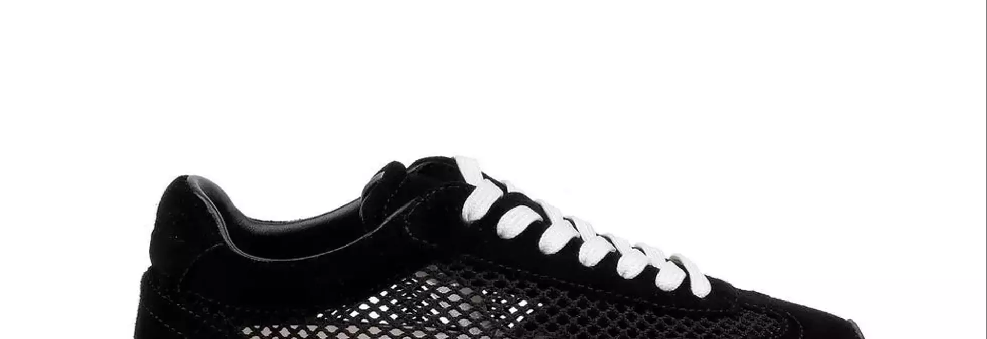 Embrace the Mesh: The Ultimate Guide to the Season's Hottest Footwear Trend