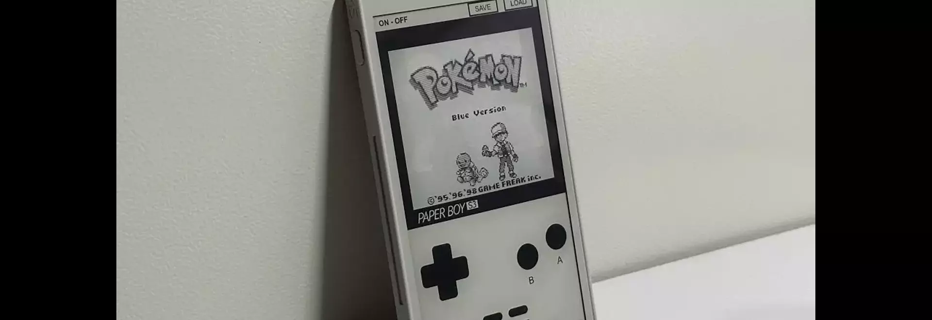 E-Ink Game Boy Emulator with Impressive Refresh Rate Demonstrated by Hardware Creator
