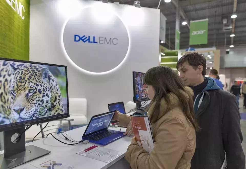 Dell Technologies: Navigating Valuation Challenges and Competitive Pressures Amidst AI Boom