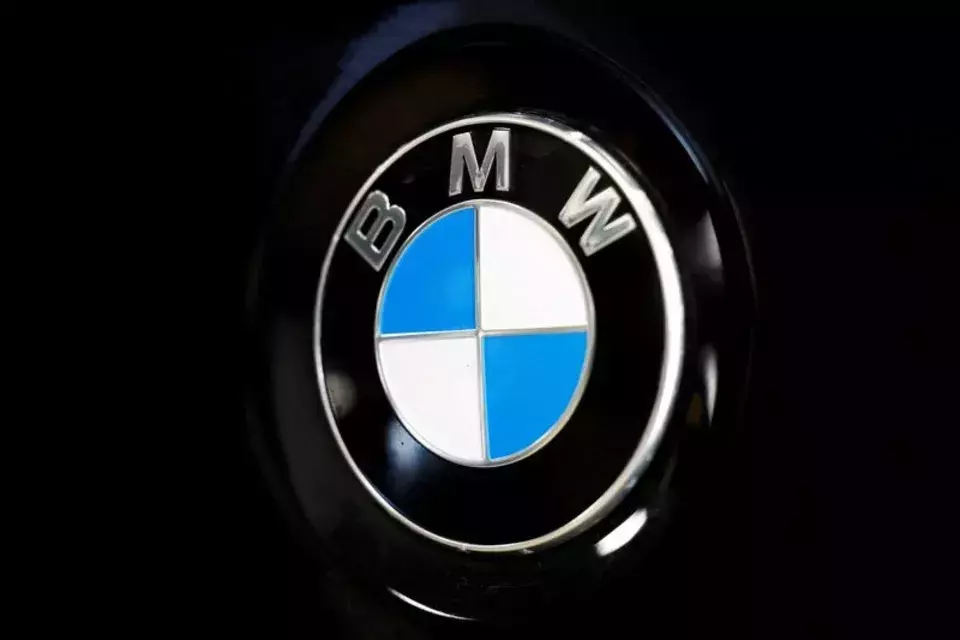 BMW Finalizes $1.7 Billion Investment in U.S. Electric Vehicle Production