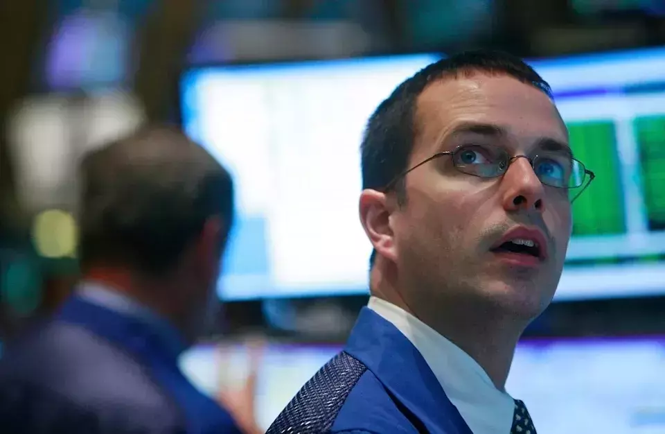 Nike's Potential Exit from Dow Jones: Tesla or Airbnb to Replace?