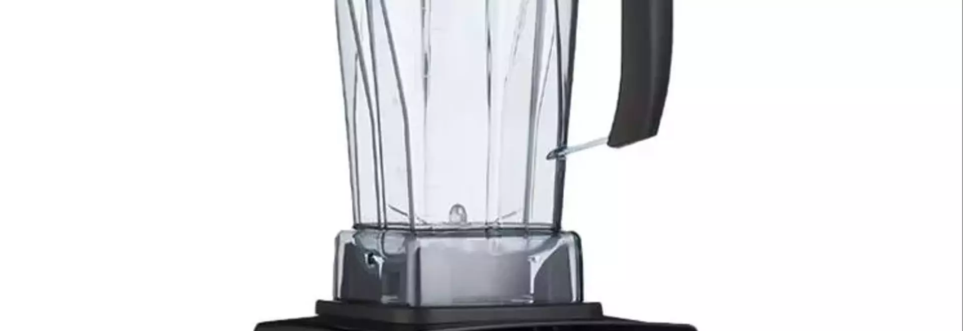 Crafting the Perfect Frozen Cocktail: Essential Tools for a Refreshing Summer