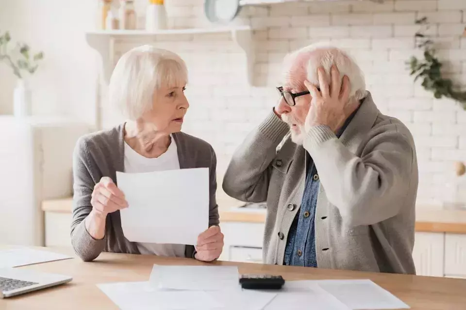 Navigating Retirement Withdrawals: The Impact of RMDs and Tax Bracket Changes