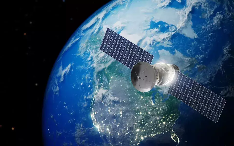 Examining SpaceX's Valuation Amidst High Growth Potential and Market Competition
