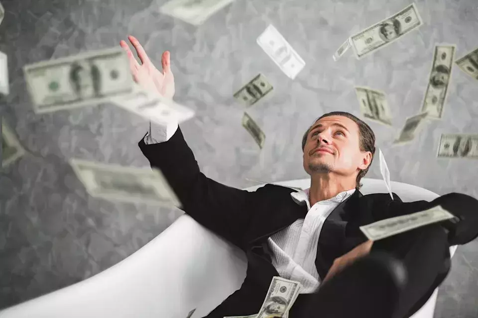 Maximizing Returns: A Guide to Dividend ETFs for Long-Term Investors