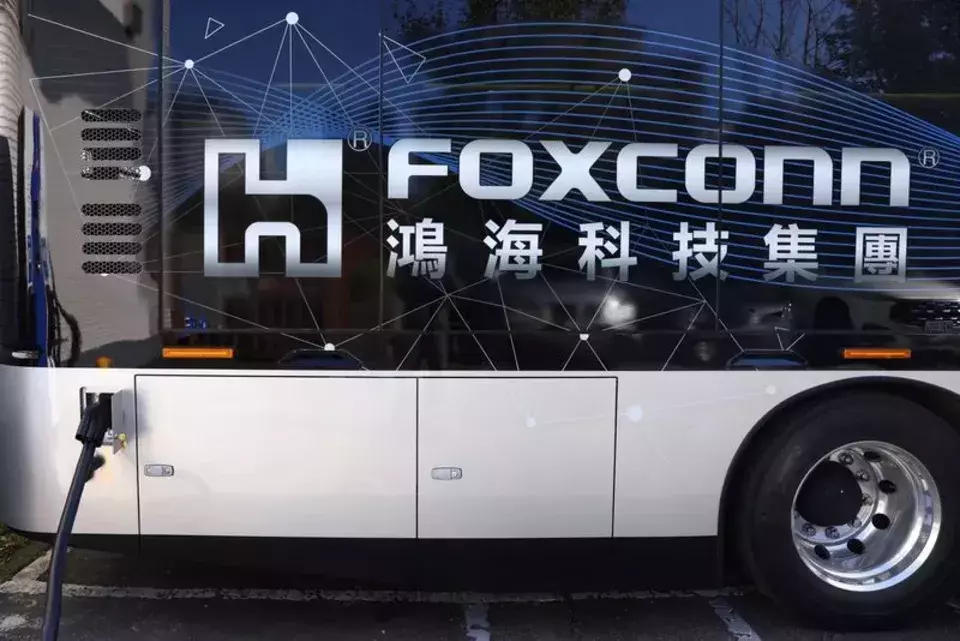 Foxconn's Stellar Q2 Performance Driven by AI, Geopolitical Concerns Linger
