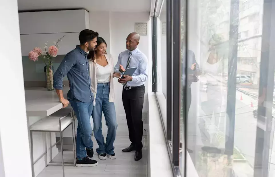Opendoor Stock Dips 21% Amidst Housing Market Challenges and Strategic Shift