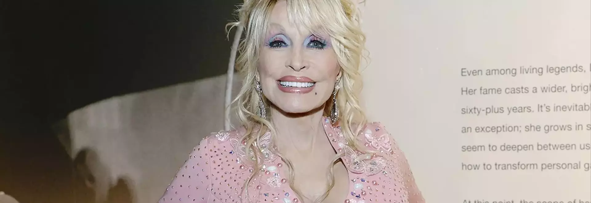 Dolly Parton's Biographical Musical Set for Broadway Debut This Winter