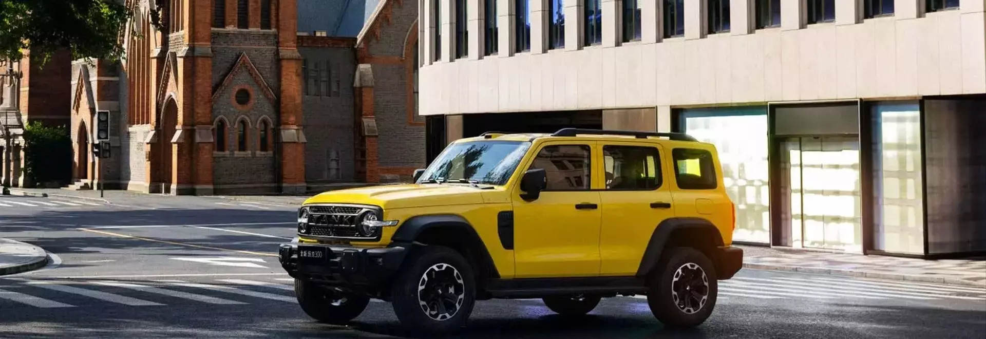 The GWM Tank 300: A Hybrid SUV with Bronco Style and Unmatched Efficiency